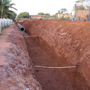 Prefeitura inicia obras de drenagem pluvial e pavimentação asfáltica no Bairro Brasil (19)