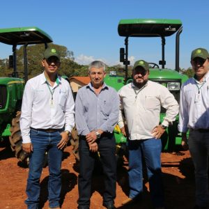 Realização do XXXI Encontro Municipal de Confinadores de Bovinos de Corte é um sucesso (11) Realização do XXXI Encontro Municipal de Confinadores de Bovinos de Corte é um sucesso (11)