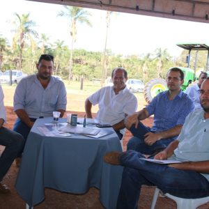 Realização do XXXI Encontro Municipal de Confinadores de Bovinos de Corte é um sucesso (24) Realização do XXXI Encontro Municipal de Confinadores de Bovinos de Corte é um sucesso (24)