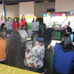 Secretaria de Educação realiza capacitação para profissionais da Educação Infantil e do Ensino Fundamental (32)