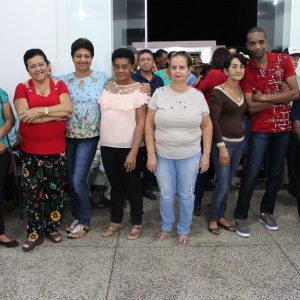 Terceira Idade de Santa Vitória inicia os bailes semanais em grande estilo no prédio reformado pela Administração Municipal (8) Terceira Idade de Santa Vitória inicia os bailes semanais em grande estilo no prédio reformado pela Administração Municipal (8)