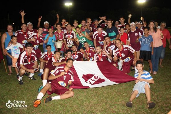 VEC é bicampeão do Campeonato de Futebol Amador de Santa Vitória (1)