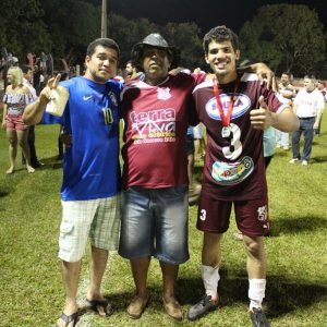 VEC é bicampeão do Campeonato de Futebol Amador de Santa Vitória (60) VEC é bicampeão do Campeonato de Futebol Amador de Santa Vitória (60)