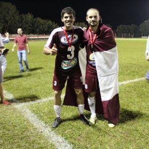 VEC é bicampeão do Campeonato de Futebol Amador de Santa Vitória (61) VEC é bicampeão do Campeonato de Futebol Amador de Santa Vitória (61)