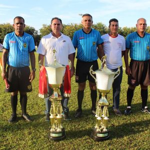 VEC é bicampeão do Campeonato de Futebol Amador de Santa Vitória (9) VEC é bicampeão do Campeonato de Futebol Amador de Santa Vitória (9)