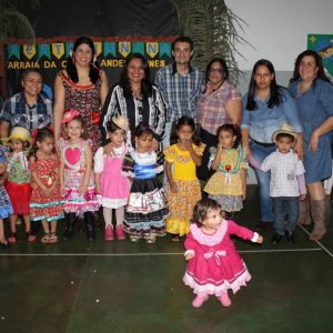 Creche Municipal Andeir Nunes da Silva realiza Festa Junina (16) Creche Municipal Andeir Nunes da Silva realiza Festa Junina (16)