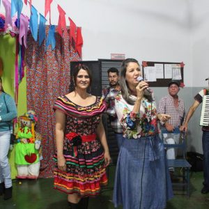 Desenvolvimento Social realiza festa junina no Centro Comunitário de Chaveslândia (20)