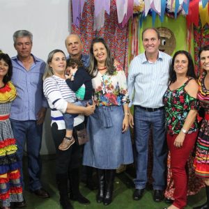 Desenvolvimento Social realiza festa junina no Centro Comunitário de Chaveslândia (36)