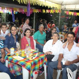 Escola Municipal Nossa Senhora das Graças destaca tradição e cultura local na festa popular “Arraiá do Campo” (20) Escola Municipal Nossa Senhora das Graças destaca tradição e cultura local na festa popular “Arraiá do Campo” (20)