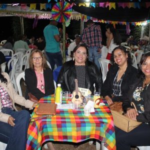 Escola Municipal Nossa Senhora das Graças destaca tradição e cultura local na festa popular “Arraiá do Campo” (53) Escola Municipal Nossa Senhora das Graças destaca tradição e cultura local na festa popular “Arraiá do Campo” (53)
