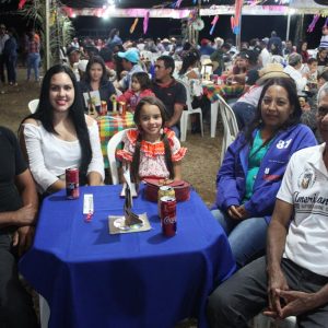 Escola Municipal Nossa Senhora das Graças destaca tradição e cultura local na festa popular “Arraiá do Campo” (7) Escola Municipal Nossa Senhora das Graças destaca tradição e cultura local na festa popular “Arraiá do Campo” (7)