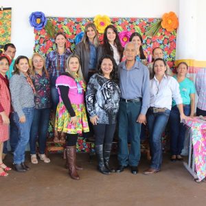 Escola do Campo “Luiz Dib” realiza Festa Junina (10) Escola do Campo “Luiz Dib” realiza Festa Junina (10)