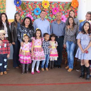 Escola do Campo “Luiz Dib” realiza Festa Junina (11) Escola do Campo “Luiz Dib” realiza Festa Junina (11)