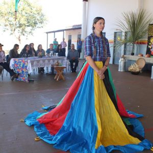 Escola do Campo “Luiz Dib” realiza Festa Junina (31) Escola do Campo “Luiz Dib” realiza Festa Junina (31)