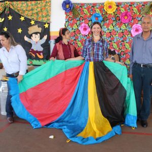 Escola do Campo “Luiz Dib” realiza Festa Junina (33) Escola do Campo “Luiz Dib” realiza Festa Junina (33)