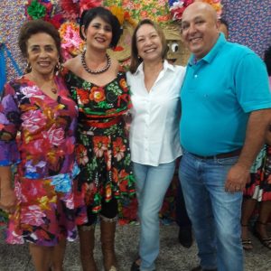 Festa Junina da terceira idade na sede do Conviver em Santa Vitória (18) Festa Junina da terceira idade na sede do Conviver em Santa Vitória (18)