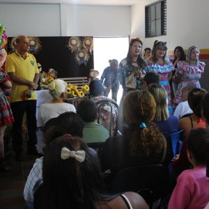 Festa Junina movimenta reuniões com os beneficiários do Bolsa Família nos CRAS de Santa Vitória (8)