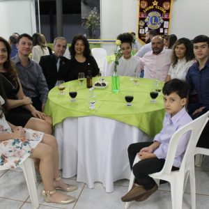 Gestores Municipais prestigiam posse da nova diretoria do Lions Clube de Santa Vitória (16) Gestores Municipais prestigiam posse da nova diretoria do Lions Clube de Santa Vitória (16)