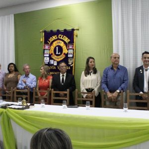 Gestores Municipais prestigiam posse da nova diretoria do Lions Clube de Santa Vitória (22) Gestores Municipais prestigiam posse da nova diretoria do Lions Clube de Santa Vitória (22)