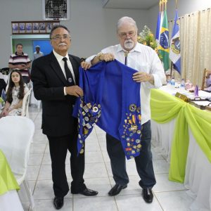 Gestores Municipais prestigiam posse da nova diretoria do Lions Clube de Santa Vitória (42) Gestores Municipais prestigiam posse da nova diretoria do Lions Clube de Santa Vitória (42)