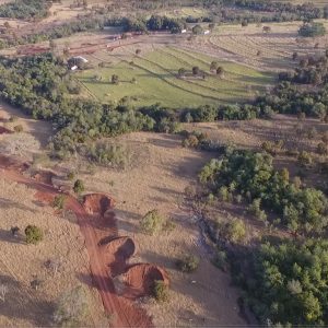 Membros do COLMEIA e Autoridades acompanham ações do Programa Pró Mananciais na Micro bacia da Região da Invernada (3) Membros do COLMEIA e Autoridades acompanham ações do Programa Pró Mananciais na Micro bacia da Região da Invernada (3)