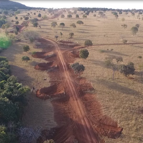 Membros do COLMEIA e Autoridades acompanham ações do Programa Pró Mananciais na Micro bacia da Região da Invernada (7) Membros do COLMEIA e Autoridades acompanham ações do Programa Pró Mananciais na Micro bacia da Região da Invernada (7)