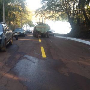 Prefeitura atende solicitação e realiza sinalização de trânsito na área do Píer de Chaveslândia (8) Prefeitura atende solicitação e realiza sinalização de trânsito na área do Píer de Chaveslândia (8)