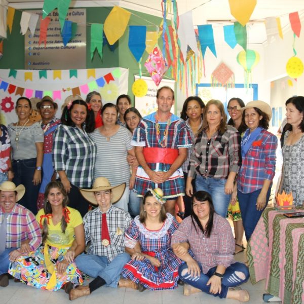 Secretaria Municipal de Educação entra em clima de Festa Junina (2) Secretaria Municipal de Educação entra em clima de Festa Junina (2)