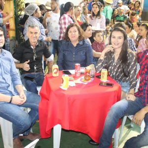 “Arraiá da Alegria” movimenta Chaveslândia (15)