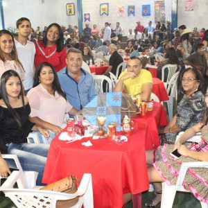 “Arraiá da Alegria” movimenta Chaveslândia (20)