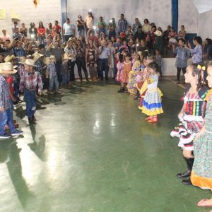 “Arraiá da Alegria” movimenta Chaveslândia (26)