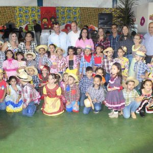 “Arraiá da Alegria” movimenta Chaveslândia (30)