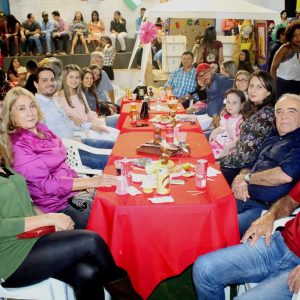 “Arraiá da Alegria” movimenta Chaveslândia (37)