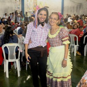 “Arraiá da Alegria” movimenta Chaveslândia (44)