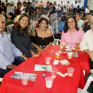 “Arraiá da Alegria” movimenta Chaveslândia (54)