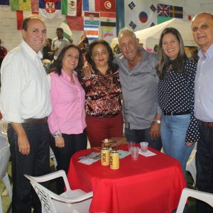 “Arraiá da Alegria” movimenta Chaveslândia (66)