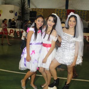 “Arraiá da Alegria” movimenta Chaveslândia (77)