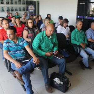 CMDRS realiza reunião mensal e aborda sobre os benefícios do Baru (5) CMDRS realiza reunião mensal e aborda sobre os benefícios do Baru (5)