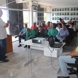 CMDRS realiza reunião mensal e aborda sobre os benefícios do Baru (6) CMDRS realiza reunião mensal e aborda sobre os benefícios do Baru (6)