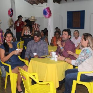 Lideranças políticas prestigiam Arraiá do CRAS em Perdilândia (10)