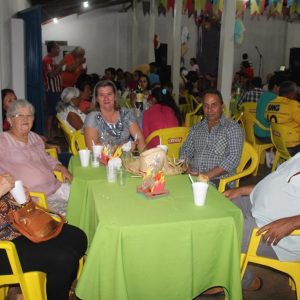 Lideranças políticas prestigiam Arraiá do CRAS em Perdilândia (18)