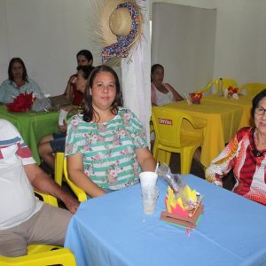 Lideranças políticas prestigiam Arraiá do CRAS em Perdilândia (20)