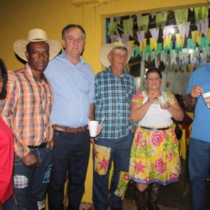 Lideranças políticas prestigiam Arraiá do CRAS em Perdilândia (24)