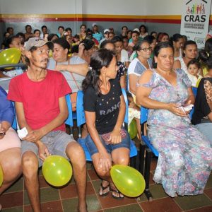 CRAS realiza reunião com beneficiários do Bolsa Família do Bairro Vila Rica e Distrito de Chaveslândia (17)