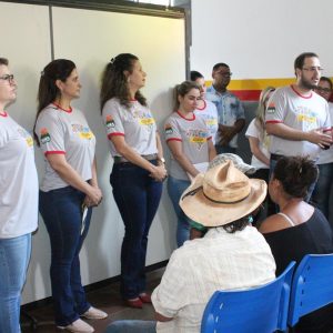 CRAS realiza reunião com beneficiários do Bolsa Família do Bairro Vila Rica e Distrito de Chaveslândia (22)