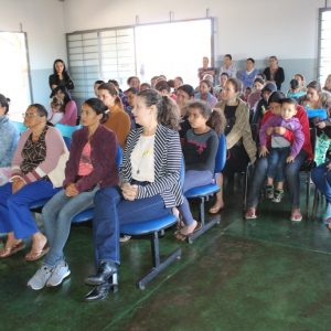 CRAS realiza reunião com beneficiários do Bolsa Família do Bairro Vila Rica e Distrito de Chaveslândia (6)
