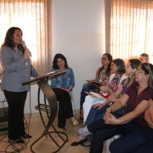 Encontro em Santa Vitória debate a Base Nacional Comum Curricular (5) Encontro em Santa Vitória debate a Base Nacional Comum Curricular (5)
