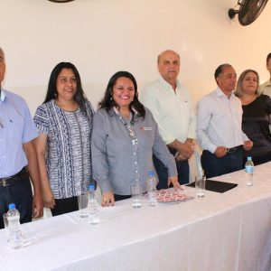 Encontro em Santa Vitória debate a Base Nacional Comum Curricular (8) Encontro em Santa Vitória debate a Base Nacional Comum Curricular (8)