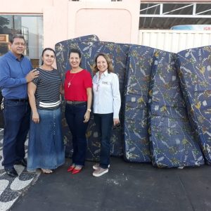 Secretaria de Desenvolvimento Social promove doações de camas e colchões para famílias carentes e entidades de Santa Vitória