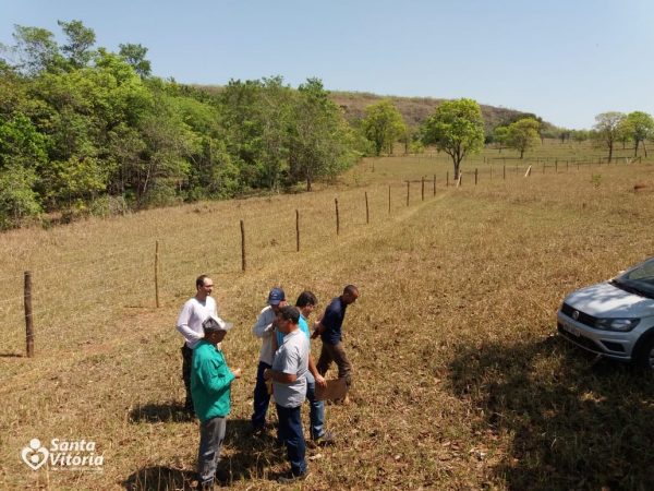 Ações do Colmeia continuam em ritmo acelerado para a conclusão do cercamento das nascentes do Ribeirão Invernada, em Santa Vitória